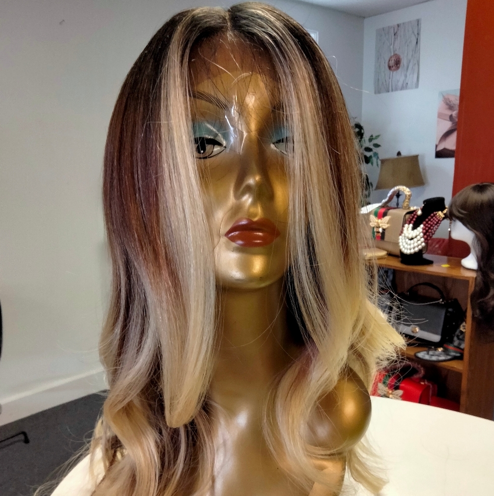 Lace wig